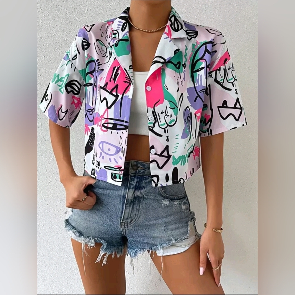 EZwear Women's Short Sleeve Collar Drop Shoulder Crop Top Figure Graphic Blouse